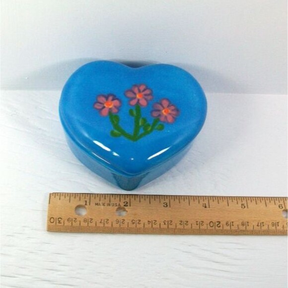 Blue Ceramic Trinket Dish Heart Shaped With Lid, Handmade With Flowers Handmade - Picture 7 of 7